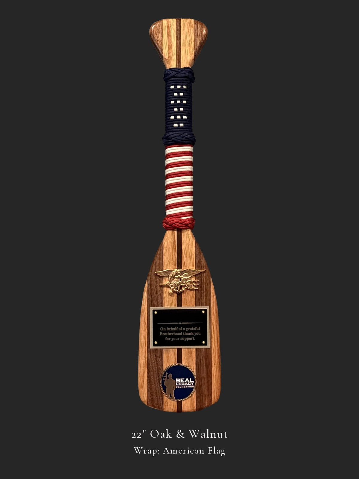 22" Oak & Walnut, Wrap: American Flag